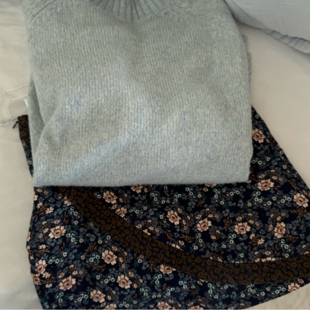 Zara girls light blue pullover sweater.